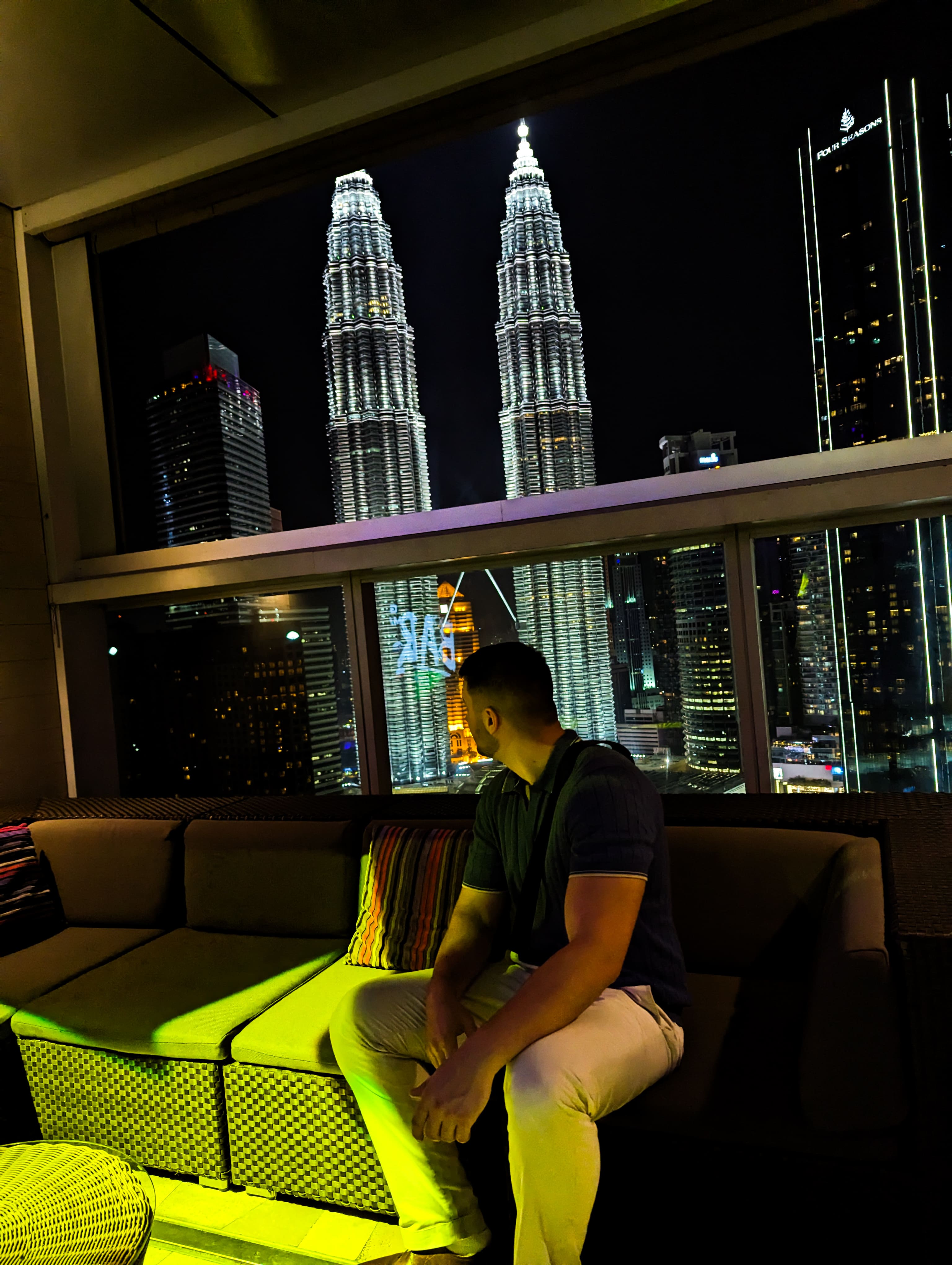 Abstract placeholder image representing clarity