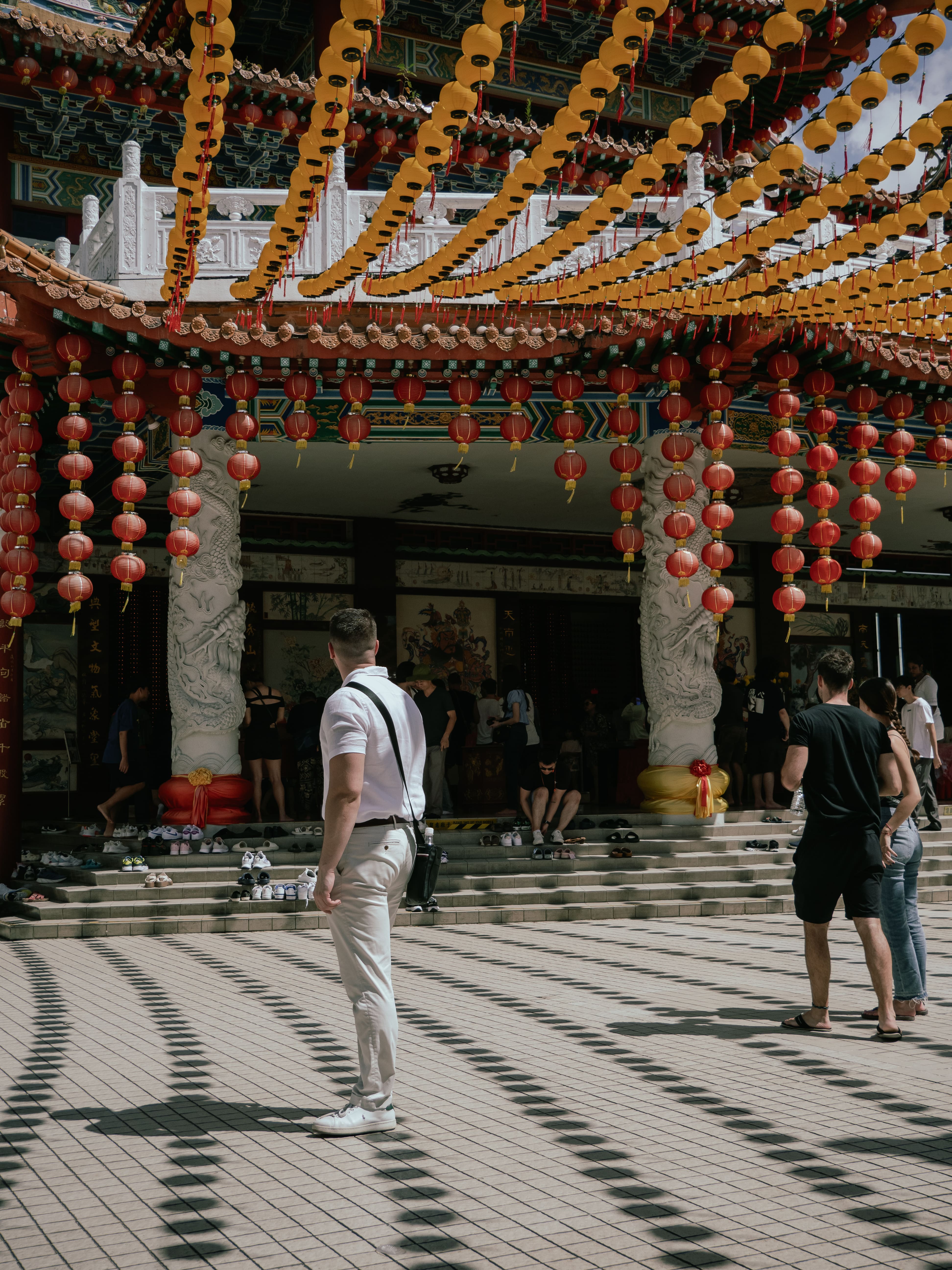 Abstract placeholder image representing focus